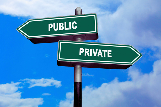 public vs private clouds